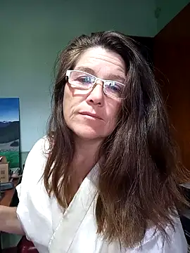 Merida2276 online show from October 30, 2025, 12:39 pm