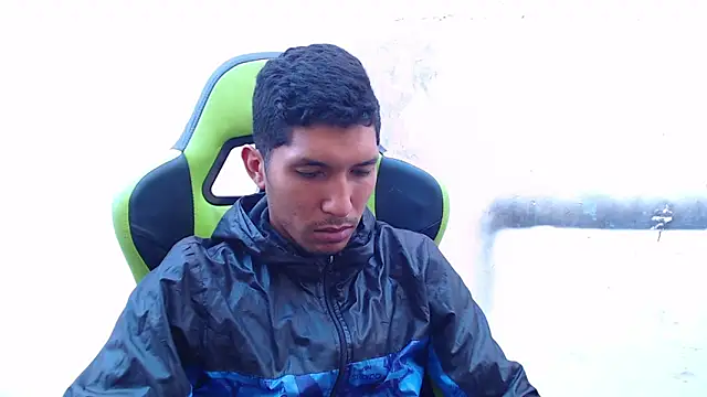 sensualduo online show from January 10, 2025, 8:37 pm