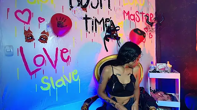 Sweettpleasure online show from October 29, 2025, 2:52 pm