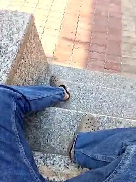 YoursThickDick online show from October 16, 2025, 3:07 am