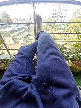 YoursThickDick online show from December 21, 2025, 5:03 am