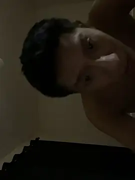 abigail vertiz124- online show from January 17, 2026, 4:39 am