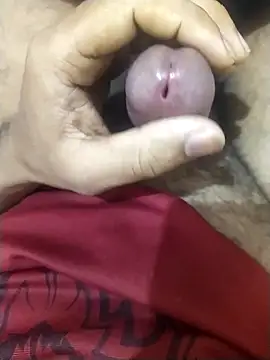 Snapshot of 8inches_DelhiBOY chatting on December 15, 2025, 3:33 am 8inches DelhiBOY online show from December 15, 2025, 3:33 am