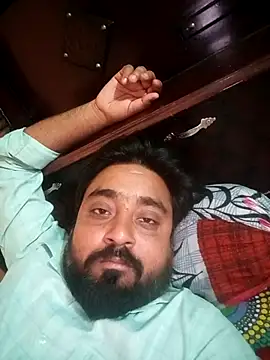 Snapshot of Raju_fuckerr chatting on April 15, 2026, 4:30 am Raju fuckerr online show from April 15, 2026, 4:30 am