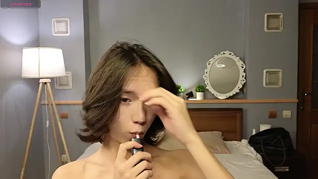 okerriella online show from October 15, 2025, 1:55 pm