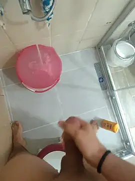 Snapshot of BichromeNonmetal chatting on February 19, 2026, 12:56 pm BichromeNonmetal online show from February 19, 2026, 12:56 pm