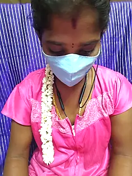 Snapshot of Tamil_Jillu chatting on May 12, 2026, 12:52 am Tamil Jillu online show from May 12, 2026, 12:52 am