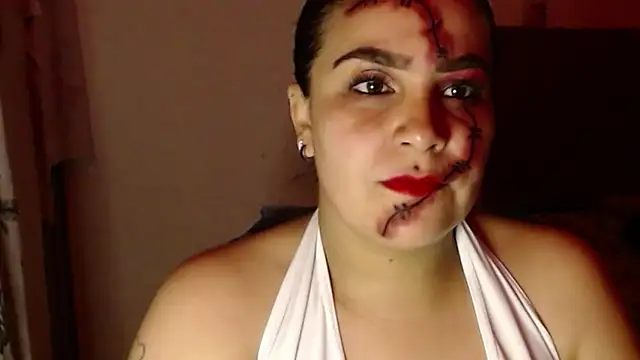 Snapshot of Salma_deep chatting on October 31, 2025, 12:55 am Salma deep online show from October 31, 2025, 12:55 am