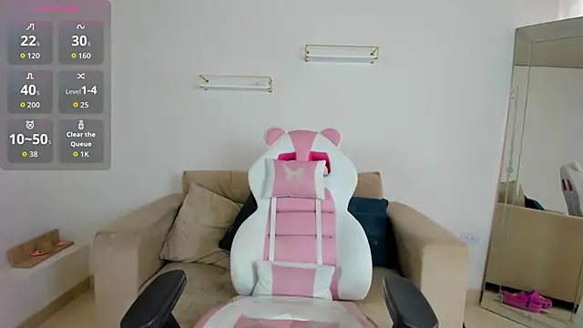 april smiith online show from February 16, 2026, 1:07 pm