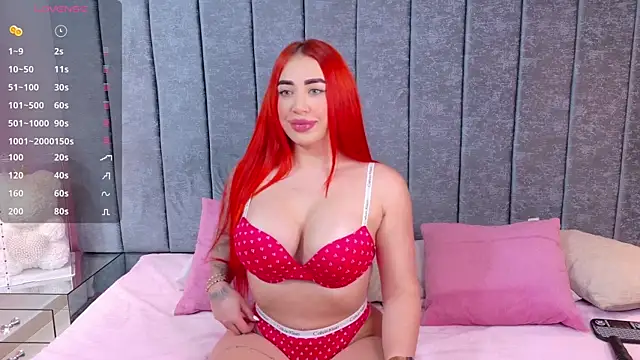 evelincooper  online show from November 15, 2025, 1:25 am