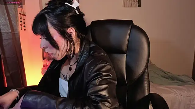 GaiaJoness online show from February 14, 2026, 4:31 am