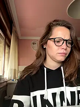 Snapshot of Wildmaca chatting on October 31, 2025, 8:37 am Wildmaca online show from October 31, 2025, 8:37 am