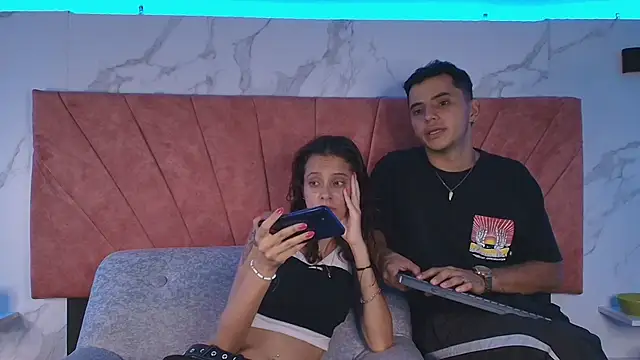 HellAndDante  online show from December 14, 2025, 3:34 am