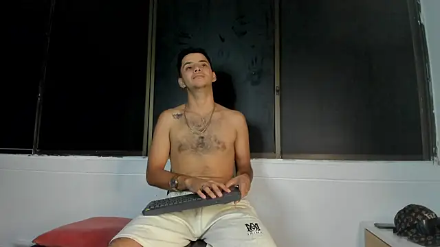 Snapshot of HellAndDante_ chatting on January 9, 2026, 1:08 am HellAndDante online show from January 9, 2026, 1:08 am