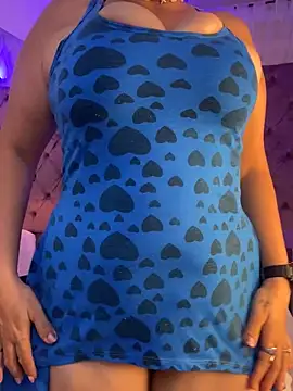 Snapshot of Sussan__ chatting on December 22, 2025, 11:51 am Sussan online show from December 22, 2025, 11:51 am