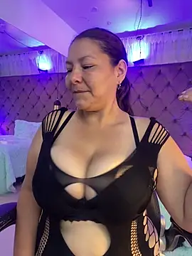 Snapshot of Sussan__ chatting on March 25, 2026, 11:49 am Sussan online show from March 25, 2026, 11:49 am