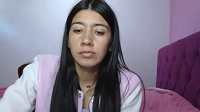 Madow Lu online show from October 25, 2025, 1:29 pm