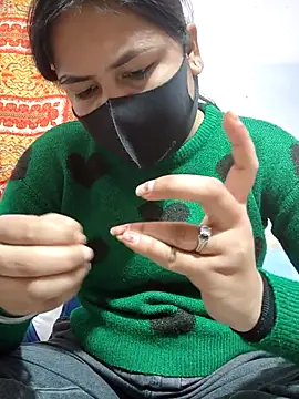 Snapshot of sanu_07 chatting on November 17, 2025, 4:51 am sanu 07 online show from November 17, 2025, 4:51 am