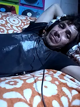 githot online show from December 5, 2025, 7:28 am