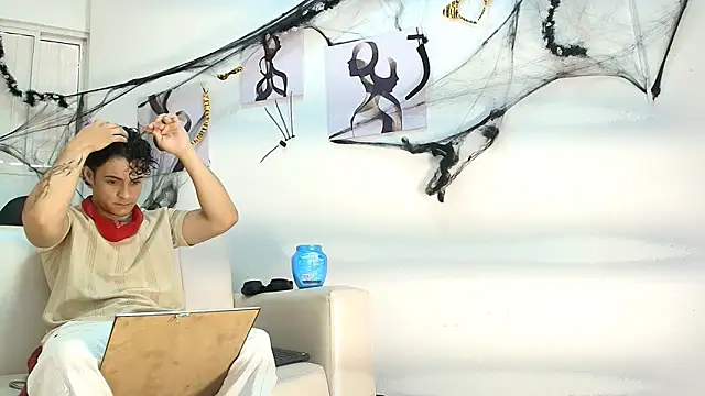 mikey banji online show from October 19, 2025, 12:28 pm