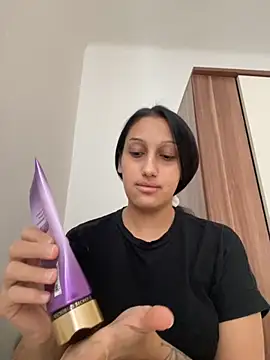 Snapshot of szabina07 chatting on November 8, 2025, 11:54 am szabina07 online show from November 8, 2025, 11:54 am