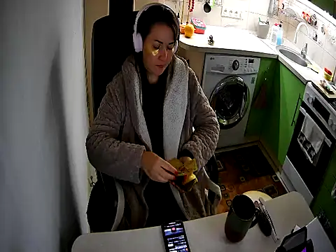 Snapshot of Adda1205 chatting on September 29, 2025, 9:41 pm Adda1205 online show from September 29, 2025, 9:41 pm