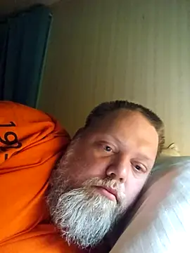 Snow Cowboy online show from December 19, 2025, 10:33 am