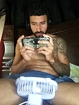 Alexsexygamer online show from December 4, 2025, 4:33 am