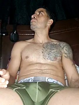 Alexsexygamer online show from April 13, 2026, 8:25 pm