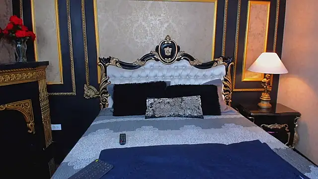 AlaskaAmato online show from September 28, 2025, 7:30 pm