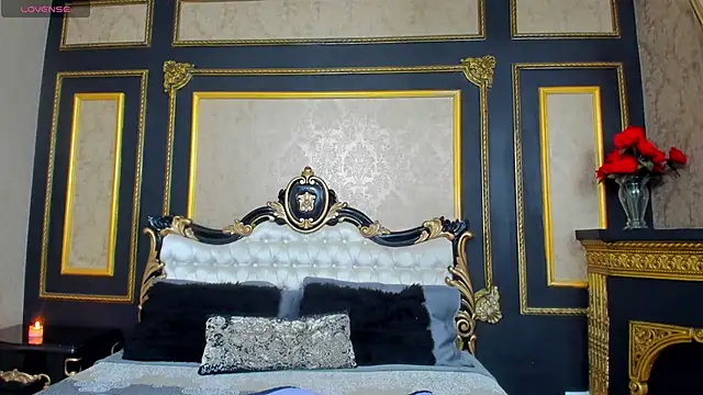 AlaskaAmato online show from December 3, 2025, 7:12 pm