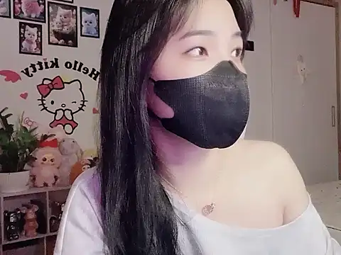 Snapshot of keelinnn19 chatting on October 24, 2025, 8:27 pm keelinnn19 online show from October 24, 2025, 8:27 pm