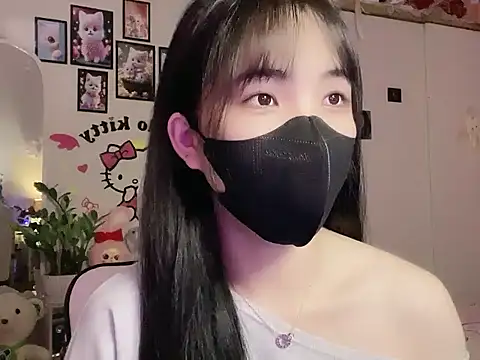 Snapshot of keelinnn19 chatting on November 7, 2025, 7:36 pm keelinnn19 online show from November 7, 2025, 7:36 pm