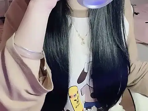 keelinnn19 online show from January 5, 2026, 5:27 pm