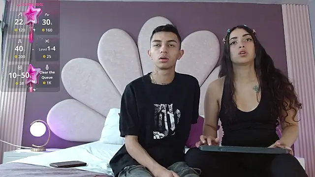 NickandAbby  online show from May 13, 2026, 7:22 pm