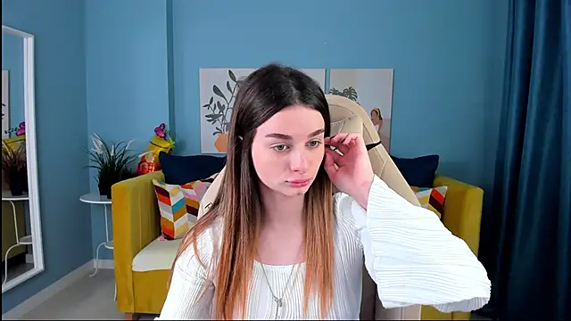 Snapshot of SweetyLicky chatting on September 18, 2025, 3:47 pm SweetyLicky online show from September 18, 2025, 3:47 pm