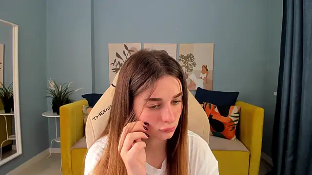 Snapshot of SweetyLicky chatting on September 23, 2025, 4:10 pm SweetyLicky online show from September 23, 2025, 4:10 pm