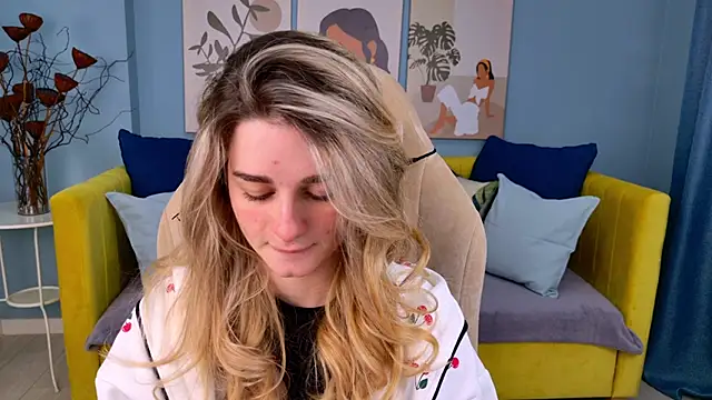 Snapshot of SweetyLicky chatting on February 5, 2026, 4:11 pm SweetyLicky online show from February 5, 2026, 4:11 pm