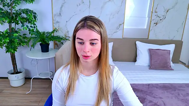 Snapshot of SweetyLicky chatting on February 27, 2026, 4:07 pm SweetyLicky online show from February 27, 2026, 4:07 pm