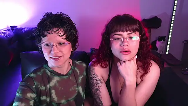 marsearth22  online show from October 29, 2025, 10:11 pm