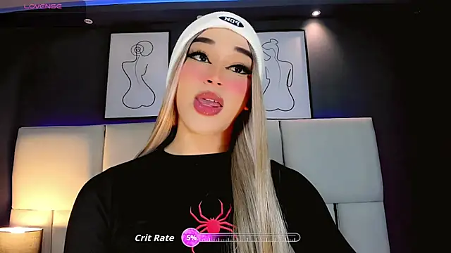 Snapshot of Valeriasmiithh chatting on October 21, 2025, 8:42 pm Valeriasmiithh online show from October 21, 2025, 8:42 pm