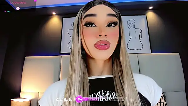 Snapshot of Valeriasmiithh chatting on November 14, 2025, 9:02 pm Valeriasmiithh online show from November 14, 2025, 9:02 pm