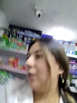 Snapshot of Sophie_del_Castillo chatting on October 8, 2025, 1:36 am Sophie del Castillo online show from October 8, 2025, 1:36 am