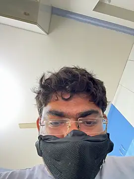 TELUGU-HYDDICK4u online show from September 19, 2025, 4:47 am