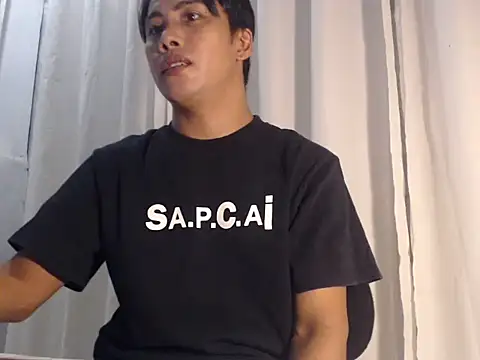 Snapshot of hell1212_25 chatting on February 3, 2026, 3:28 pm hell1212 25 online show from February 3, 2026, 3:28 pm