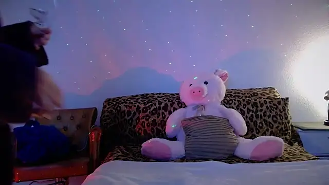 miasecretx online show from March 14, 2026, 7:25 am