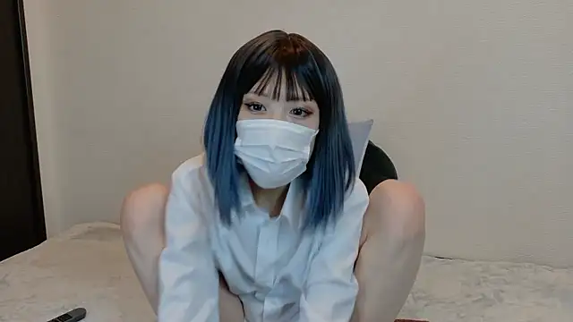 sarina at online show from February 24, 2026, 4:21 am