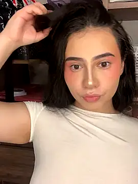 Sophi dee1 online show from November 18, 2025, 12:05 am