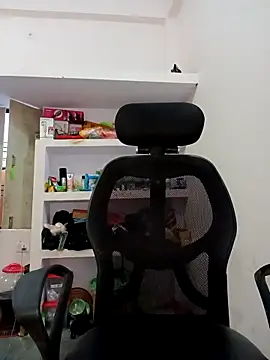 Snapshot of hotmanshi chatting on October 10, 2025, 4:00 am hotmanshi online show from October 10, 2025, 4:00 am