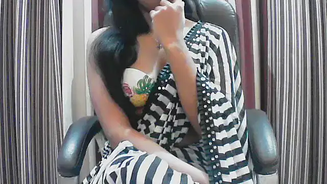 horny  couple  online show from December 3, 2025, 5:55 pm